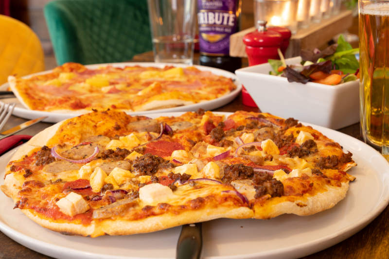 Takeaway Menu - Meat Pizza - Robertsons Restaurant Takeaway Menu - Meat Pizza - Robertsons Restaurant